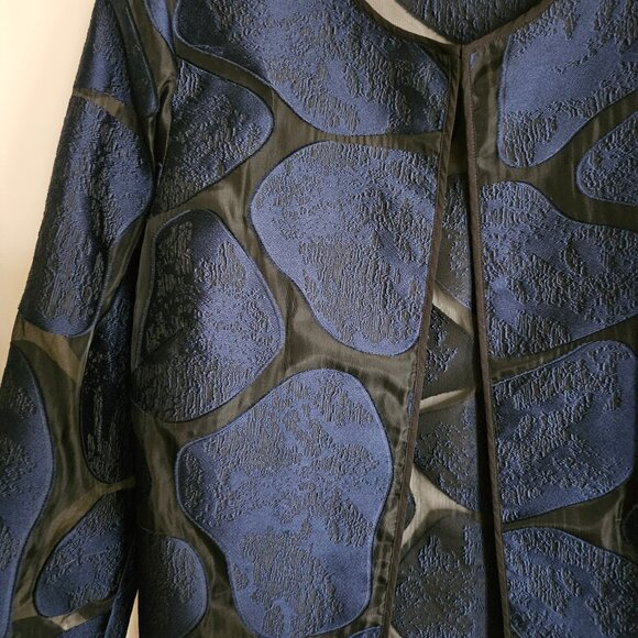 Chico's Giraffe Print Organza Jacquard Jacket - Picture 3 of 6